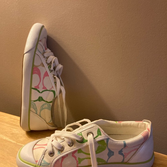 COACH Barrett sneakers size 6.0 multicolor on white signature C’s - Picture 12 of 13